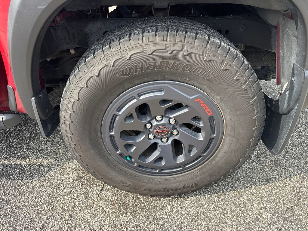 Used 2025 Nissan Frontier PRO-4X AWD/4WD image 16