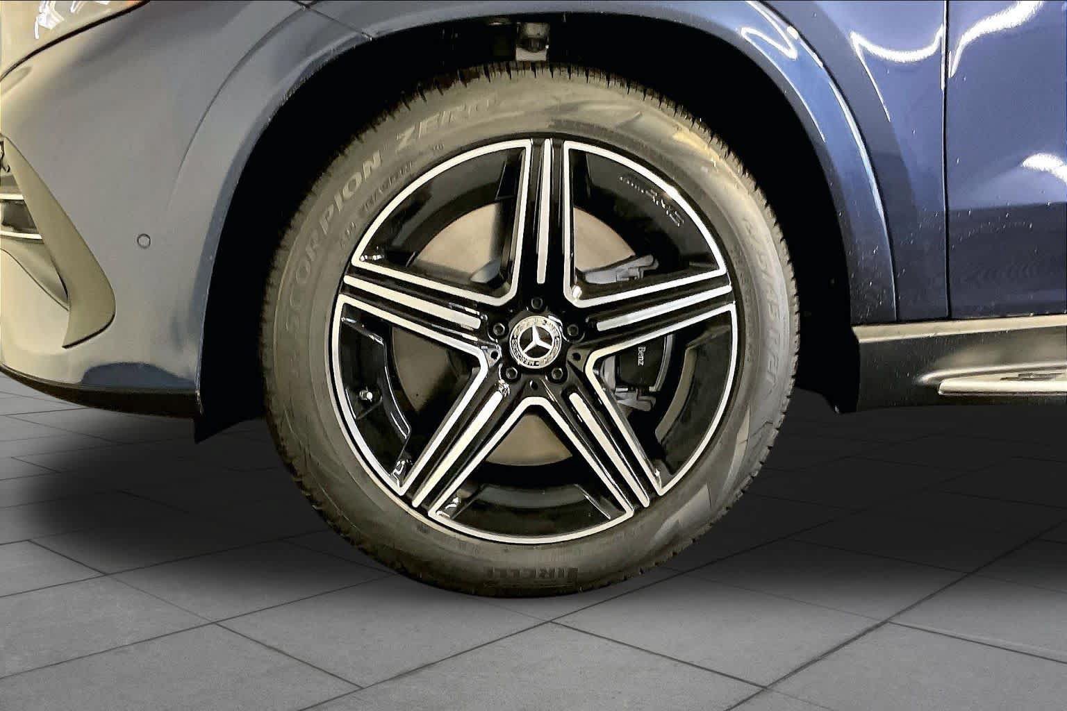 New 2027 Mercedes-Benz GLE 450 4MATIC image 17