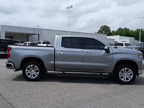 Used 2024 Chevrolet Silverado 1500 LTZ w/ LTZ Convenience Package II image 9