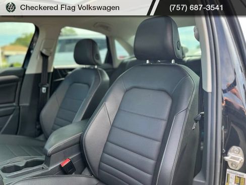 Used 2022 Volkswagen Jetta SE FWD image 21