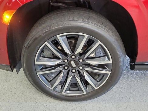 Certified 2023 Cadillac Escalade ESV Sport Platinum image 7