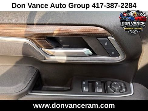 Used 2025 Chevrolet Silverado 1500 LT image 11