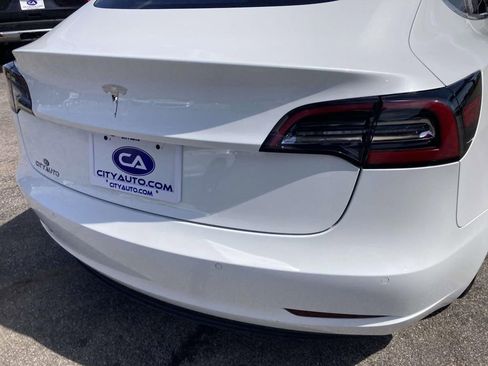 Used 2018 Tesla Model 3 Long Range RWD image 11