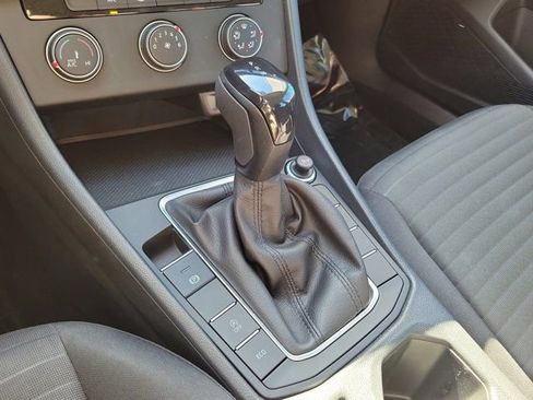 Used 2023 Volkswagen Jetta S image 30