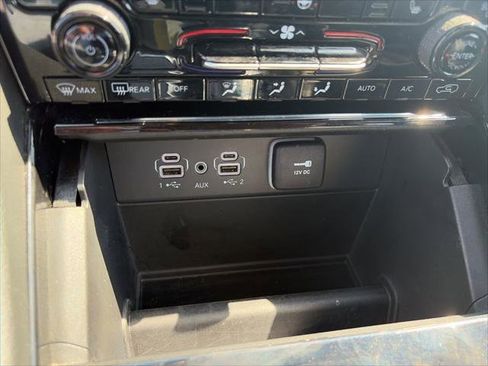 Certified 2023 Jeep Grand Cherokee L Limited AWD/4WD image 24