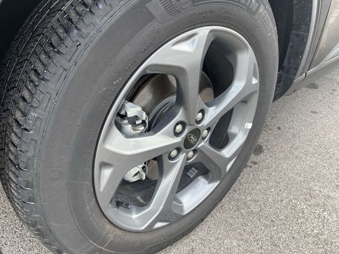 Used 2025 Ford Escape ST-Line image 10