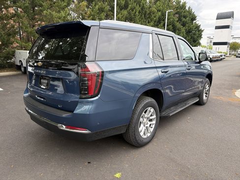 Used 2025 Chevrolet Tahoe LT AWD/4WD image 10