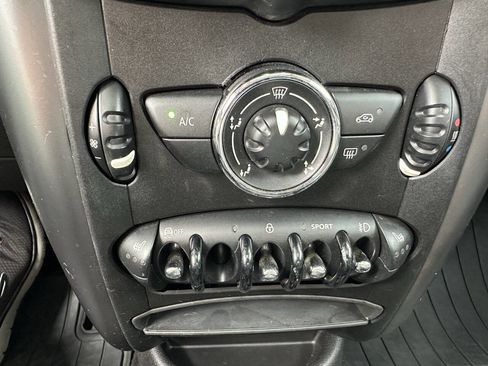 Used 2014 MINI Cooper Paceman S image 19