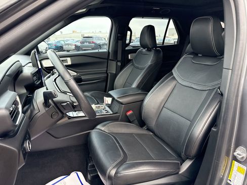 Used 2023 Ford Explorer ST w/ Equipment Group 401A image 13