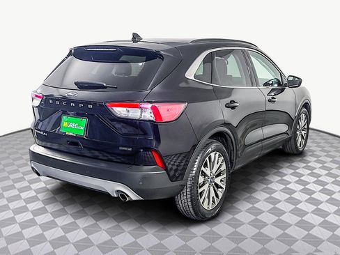 Used 2021 Ford Escape Titanium image 10