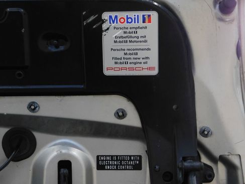 Used 2001 Porsche 911 Carrera 4 image 77