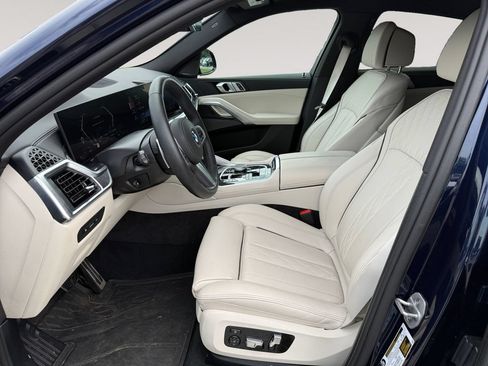 Used 2026 BMW X6 xDrive40i AWD/4WD image 2