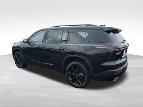 New 2027 Chevrolet Traverse LT w/ Midnight/Sport Edition AWD/4WD image 3