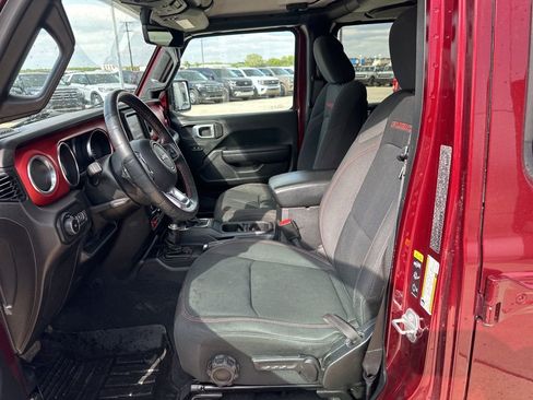 Used 2021 Jeep Wrangler Unlimited Rubicon AWD/4WD image 10