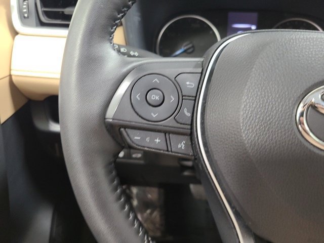 Used 2022 Toyota RAV4 XLE w/ Convenience Package AWD/4WD image 26