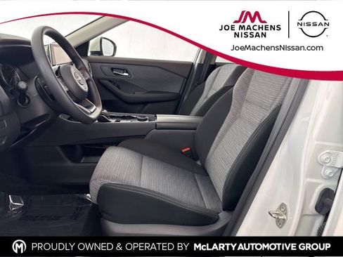 Certified 2023 Nissan Rogue SV image 21