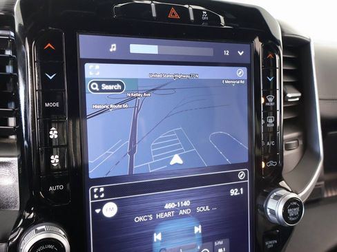 Used 2024 RAM 2500 Laramie w/ Sport Appearance Package image 7