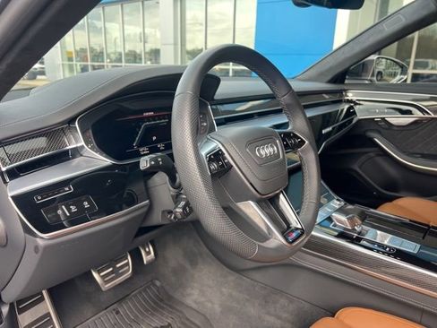 Used 2024 Audi S8 image 23