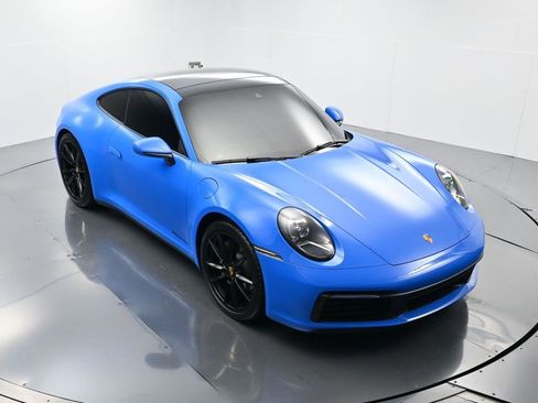 Certified 2022 Porsche 911 Carrera w/ Sport Chrono Package image 41