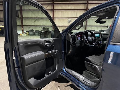 Used 2019 Chevrolet Silverado 1500 LT w/ All-Star Edition image 12