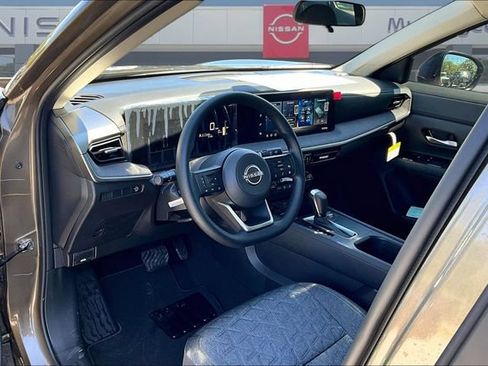 New 2026 Nissan Kicks SV w/ Interior Electronics Package FWD image 6