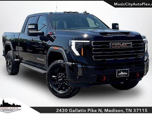 Used 2024 GMC Sierra 2500 AT4 w/ Technology Package AWD/4WD image 1