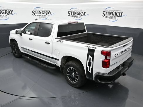 Used 2024 Chevrolet Silverado 1500 W/T w/ WT Value Package AWD/4WD image 22