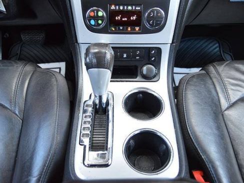 Used 2012 GMC Acadia SLT FWD image 28