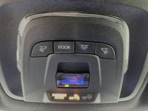 Used 2025 Toyota Corolla SE FWD image 21