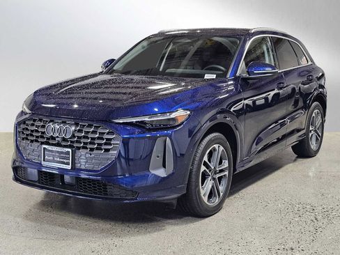 New 2025 Audi Q5 Prestige image 7