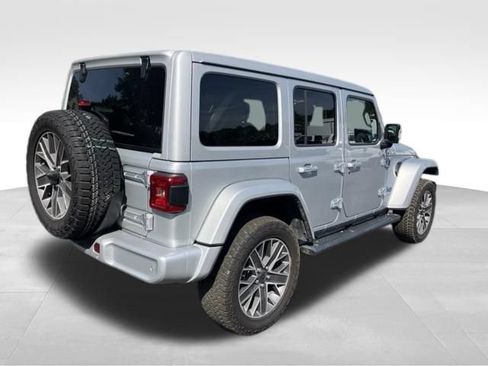 Used 2024 Jeep Wrangler High Altitude AWD/4WD image 5