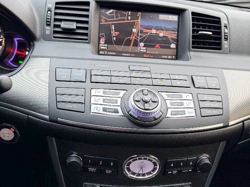 Used 2008 INFINITI M35 w/ Technology Pkg image 16