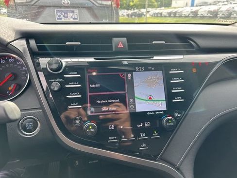 Used 2020 Toyota Camry XSE w/ Driver Assist Package FWD image 8