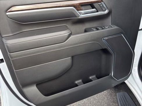 Certified 2024 GMC Sierra 2500 SLE w/ SLE Convenience Package image 12