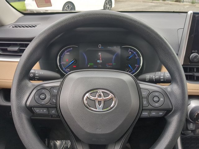 Certified 2024 Toyota RAV4 XLE w/ Convenience Package AWD/4WD image 32
