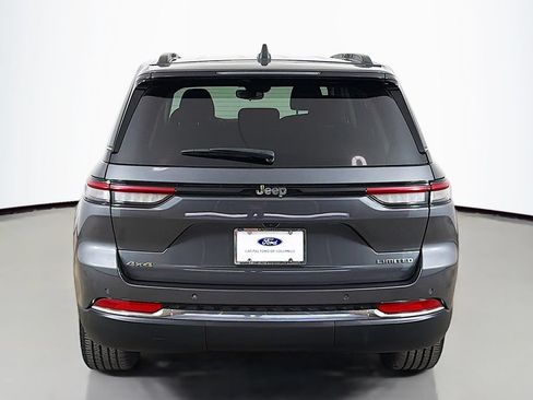Used 2023 Jeep Grand Cherokee Limited AWD/4WD image 15