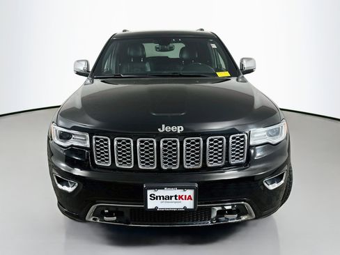 Used 2018 Jeep Grand Cherokee Overland AWD/4WD image 2
