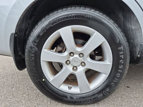 Used 2009 Hyundai Santa Fe Limited FWD image 14