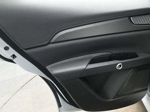 Used 2023 Maserati Grecale GT image 14