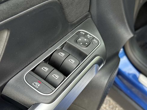 Certified 2024 Mercedes-Benz GLB 250 image 15