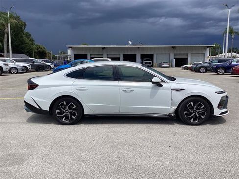 Used 2024 Hyundai Sonata SEL FWD image 4