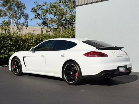 Used 2015 Porsche Panamera GTS image 8