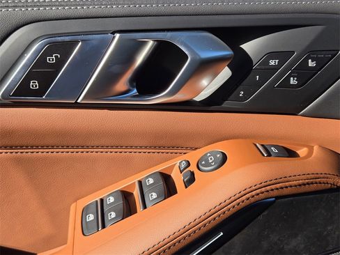 New 2026 BMW X5 xDrive50e w/ Executive Package image 24