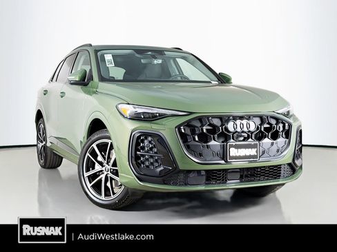 New 2026 Audi Q5 Premium Plus AWD/4WD image 1
