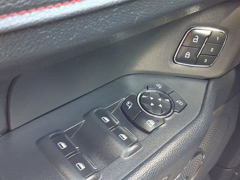 Used 2022 Ford Expedition Limited AWD/4WD image 13