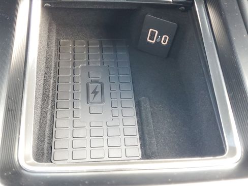 New 2026 Lincoln Corsair Reserve image 23