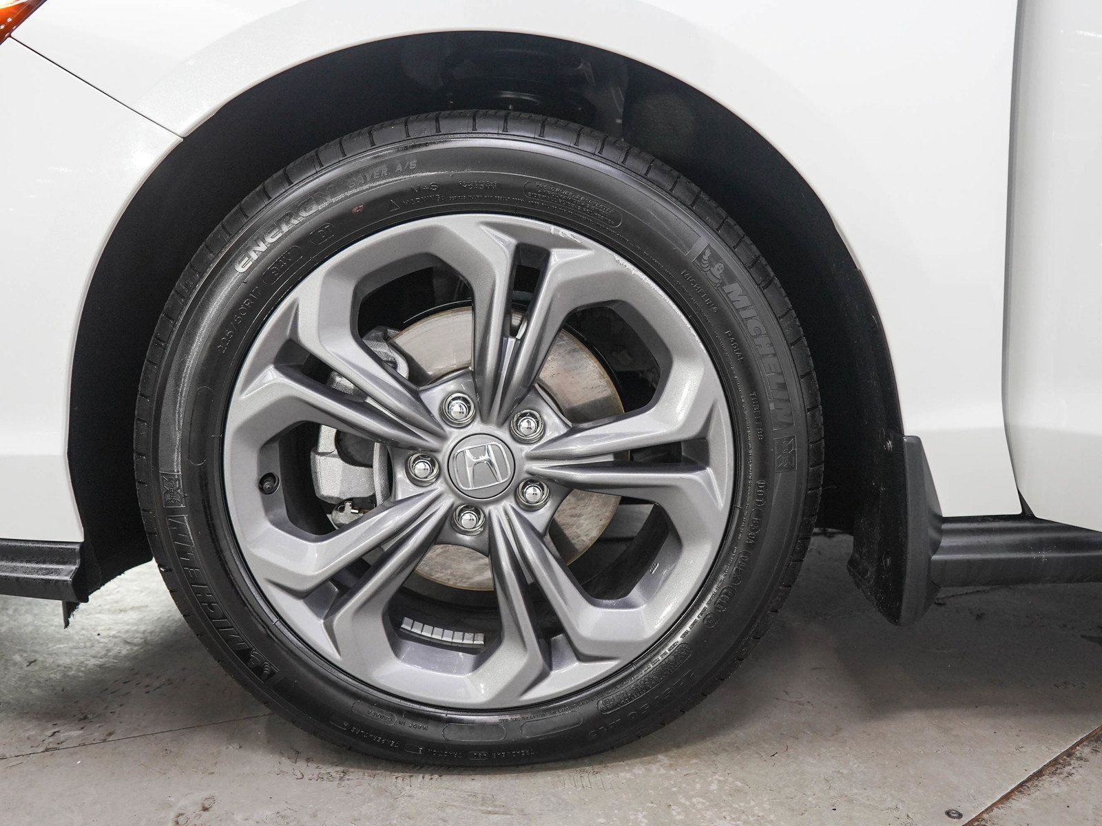 Used 2024 Honda Accord EX image 27