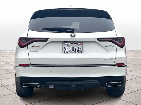 Used 2023 Acura MDX A-Spec image 7