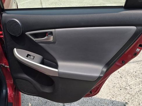 Used 2013 Toyota Prius Four w/ Deluxe Solar Roof Pkg FWD image 37