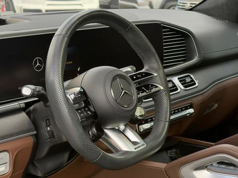 Used 2024 Mercedes-Benz GLS 63 AMG GLS 63 AMG image 5